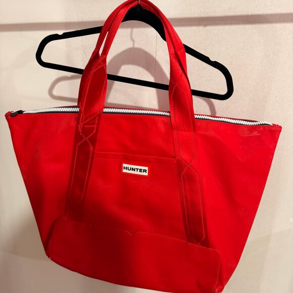 Hunter X Target Red Oversized Tote bag - Picture 7 of 8